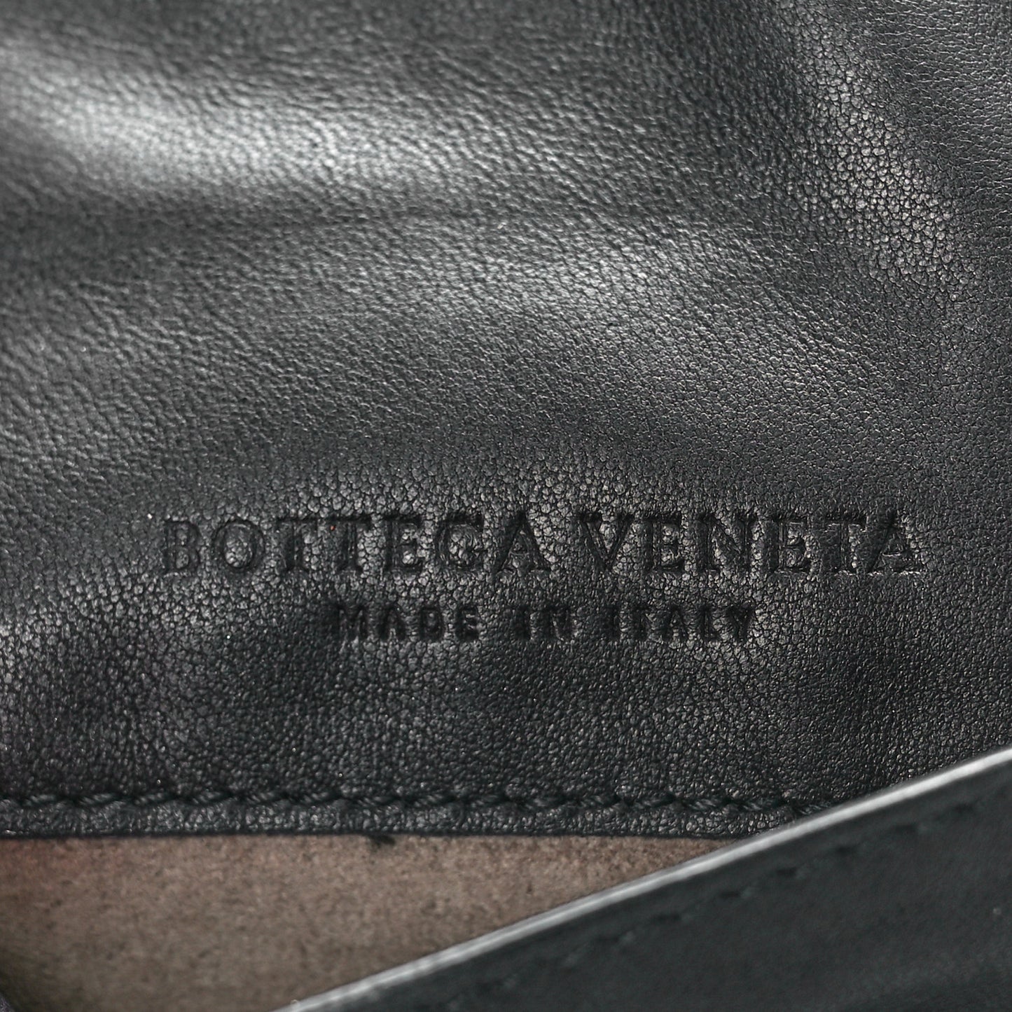 Nappa Intrecciato Mini Chain Messenger Black