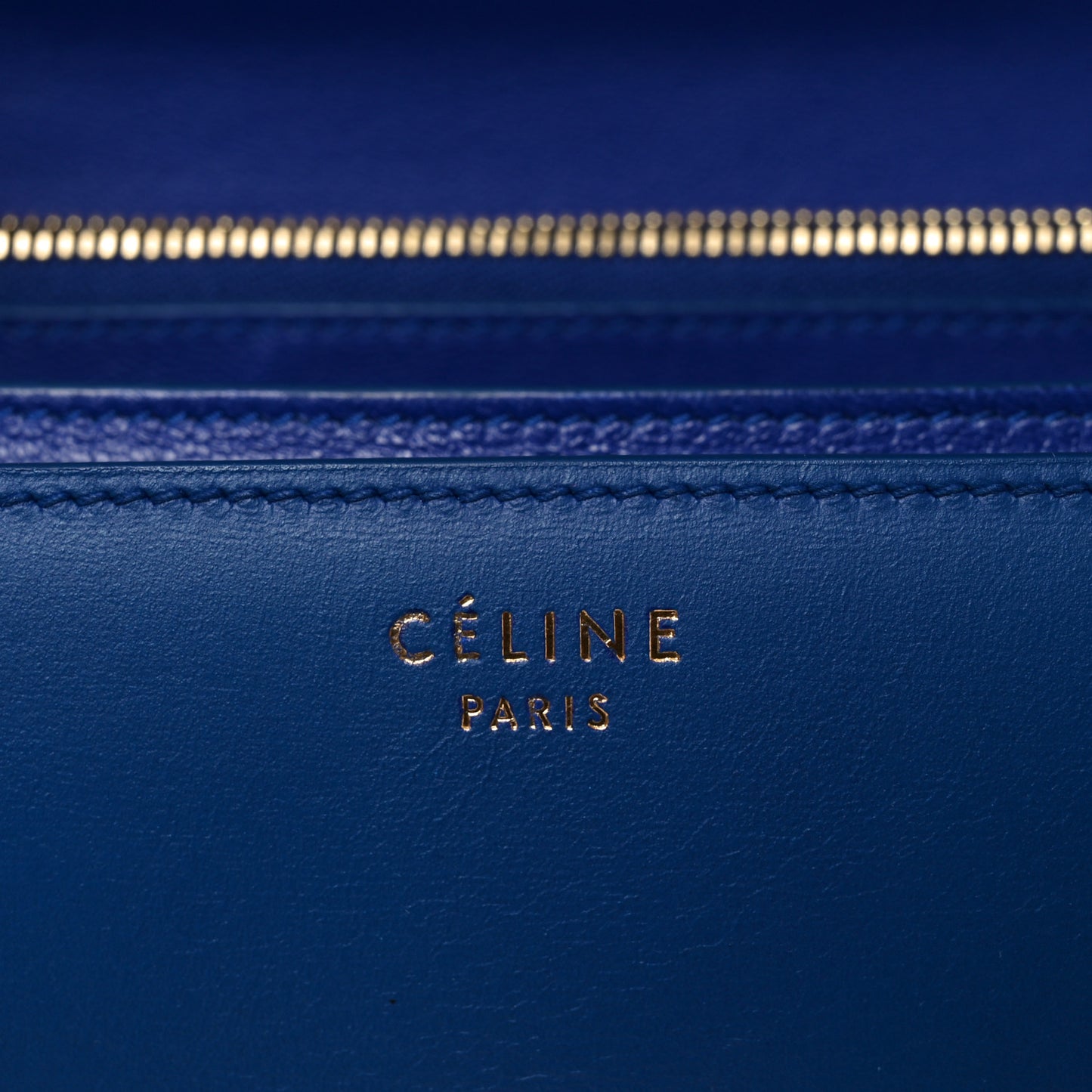 Box Calfskin Medium Classic Box Flap Bag Indigo