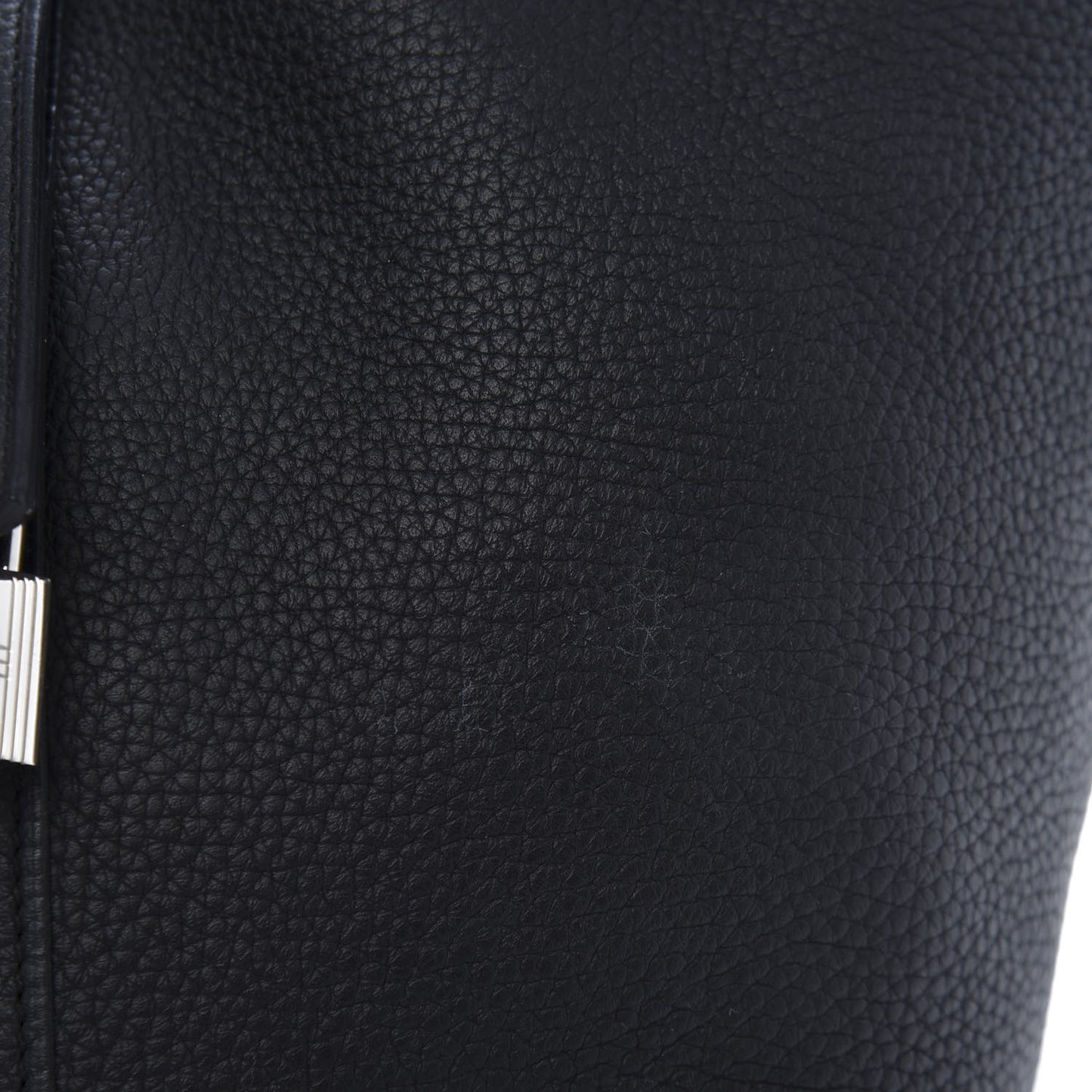 Taurillon Clemence Picotin Lock 22 MM Black