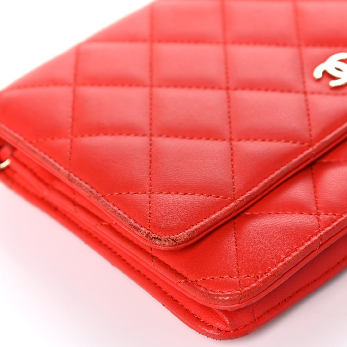 Lambskin Quilted Wallet On Chain WOC Red