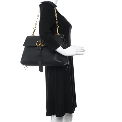 Valentino Garavani Pebbled Calfskin Large VRing Chain Shoulder Bag Black 2 of 8
