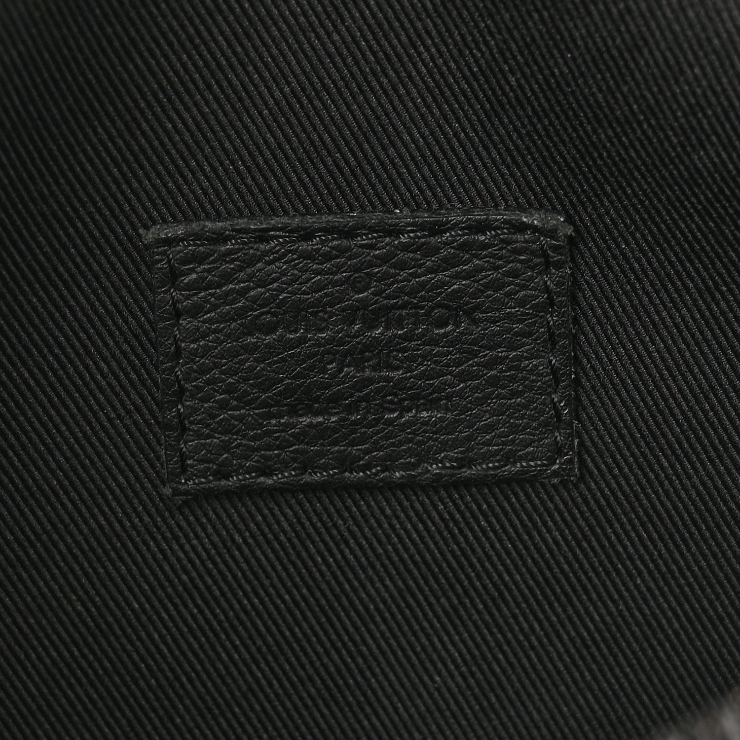 Louis Vuitton Calfskin Monogram Shadow Discovery Bumbag Black 6 of 9
