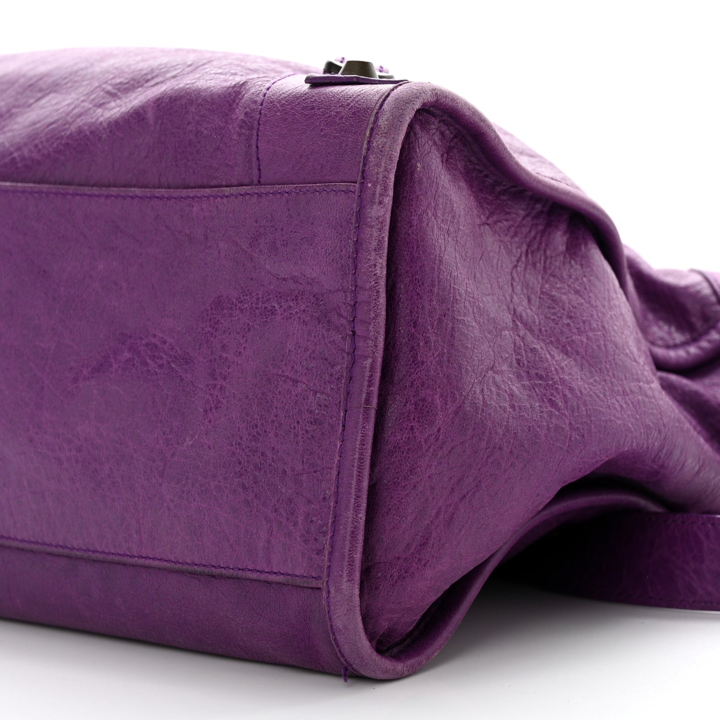 Agneau Classic Hardware City Ultraviolet