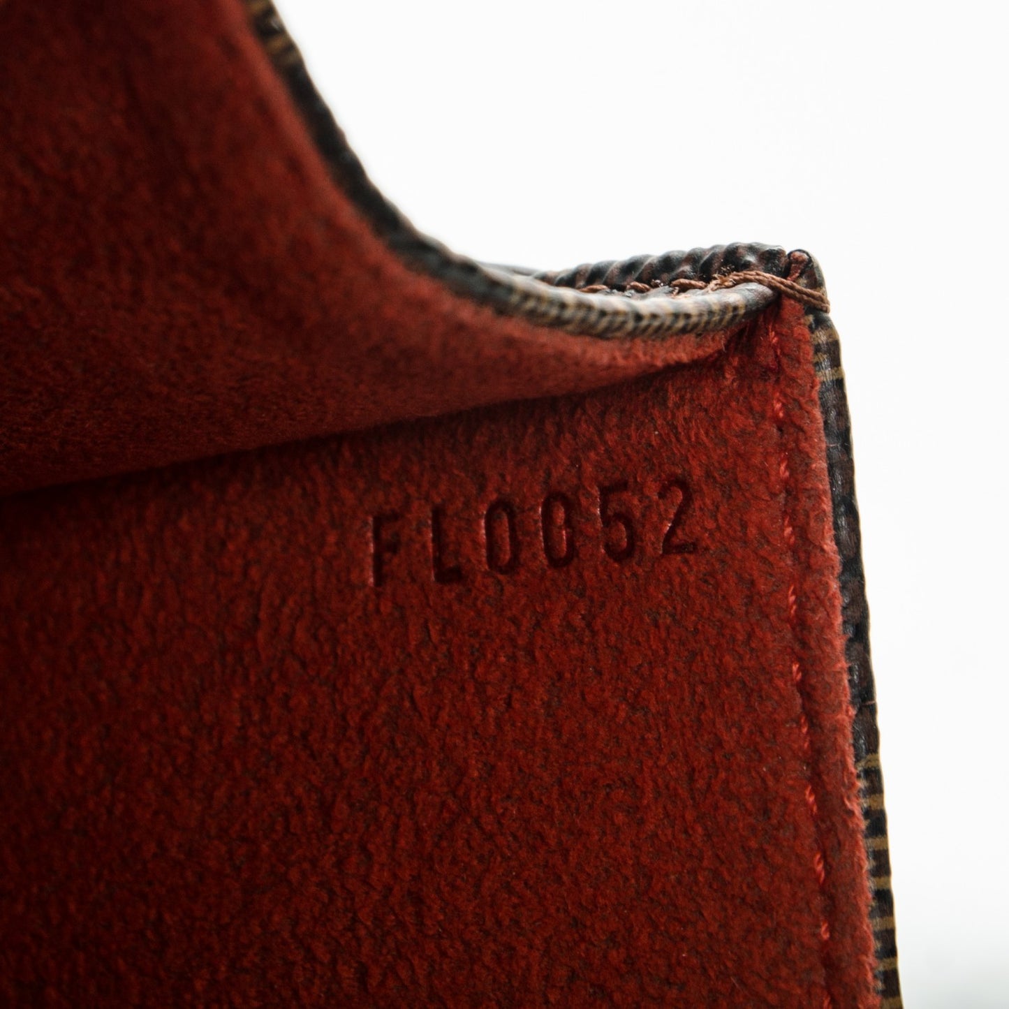 Damier Ebene Pochette Florentine S