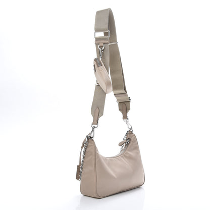 Prada Nylon Re-Edition 2005 Shoulder Bag Cammeo 3 of 11
