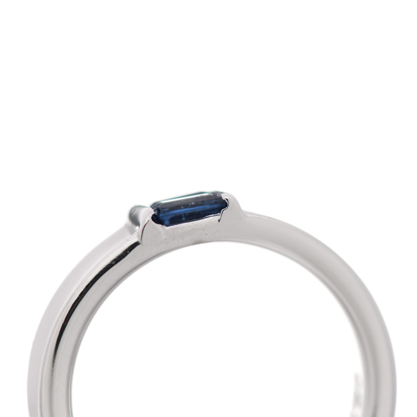 18K White Gold Blue Sapphire Stacking Ring 49 5
