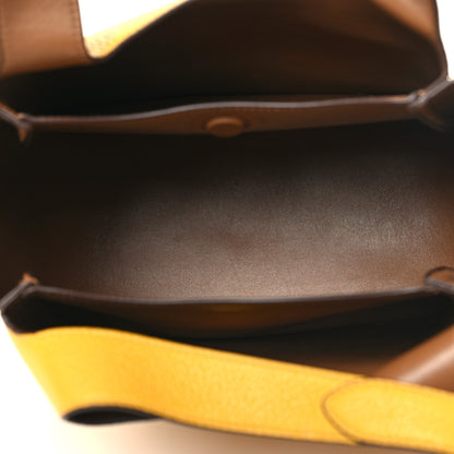 Prada Vitello Daino Soft Medium Dynamique Tote Soleil Caramello 5 of 9