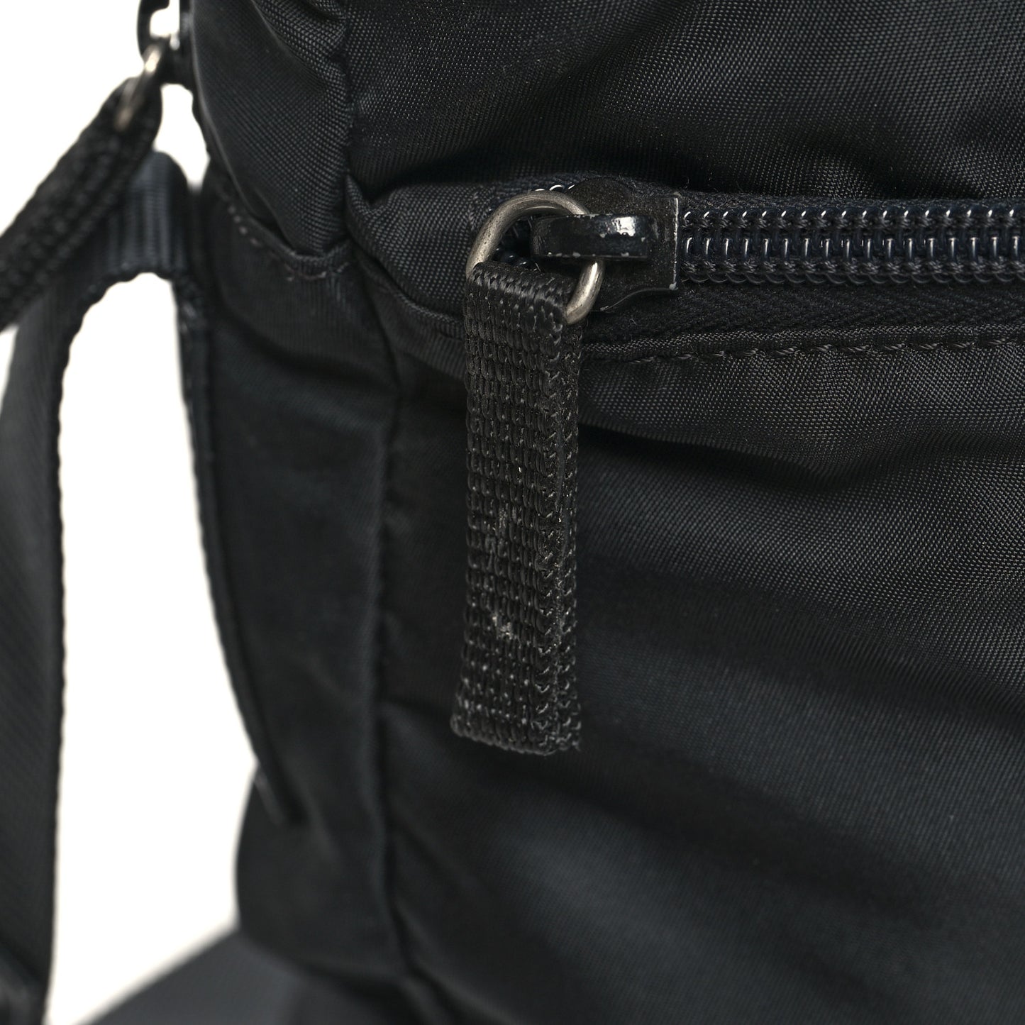 Nylon Flat Messenger Bag Black