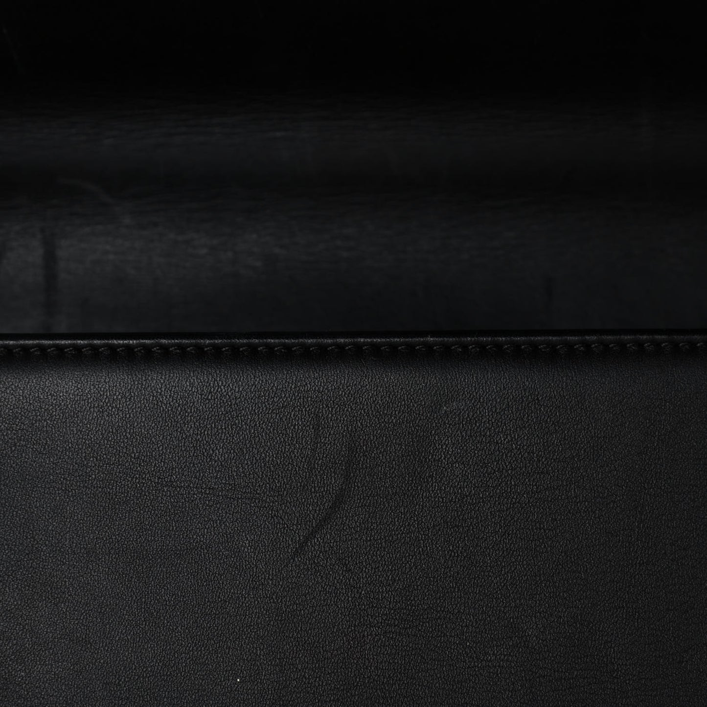 Calfskin Caviar Suede Chevron New Medium Boy Flap Black