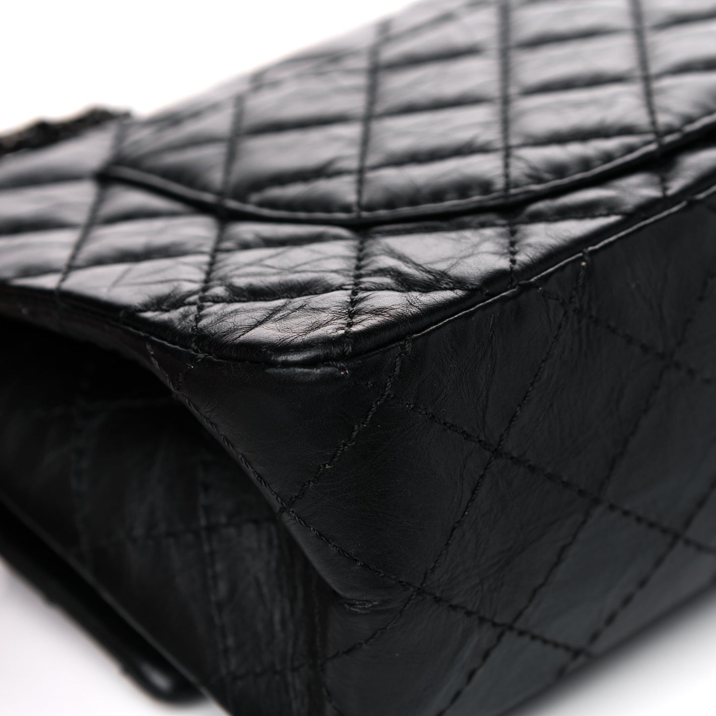 Aged Calfskin Quilted 2.55 Reissue 225 Flap Black