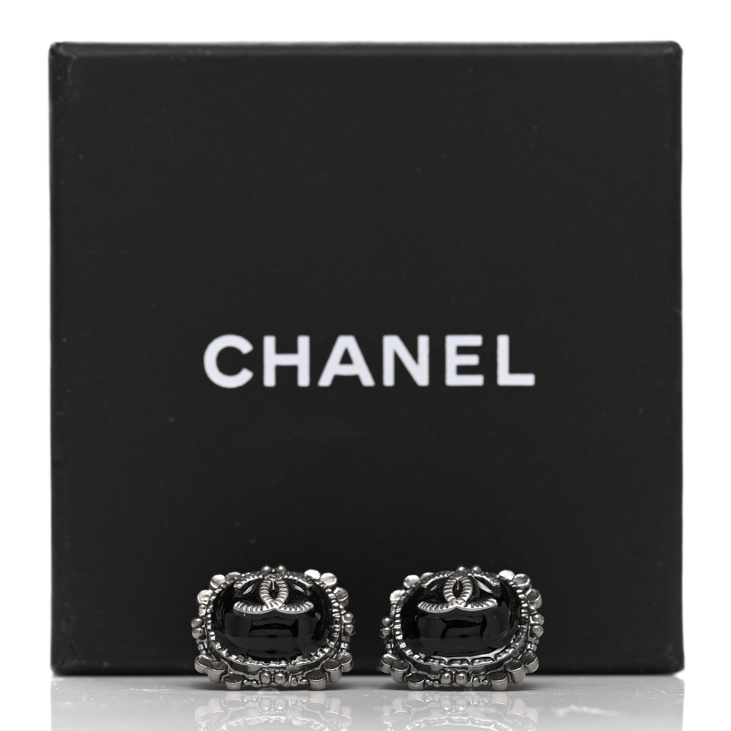 Chanel Bead CC Round Earrings Silver Black 5 of 5