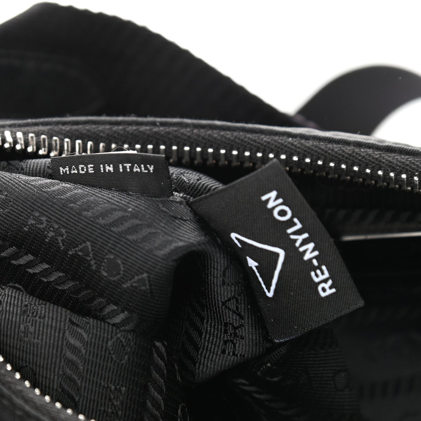 Nylon Re-Edition 2005 Shoulder Bag Black