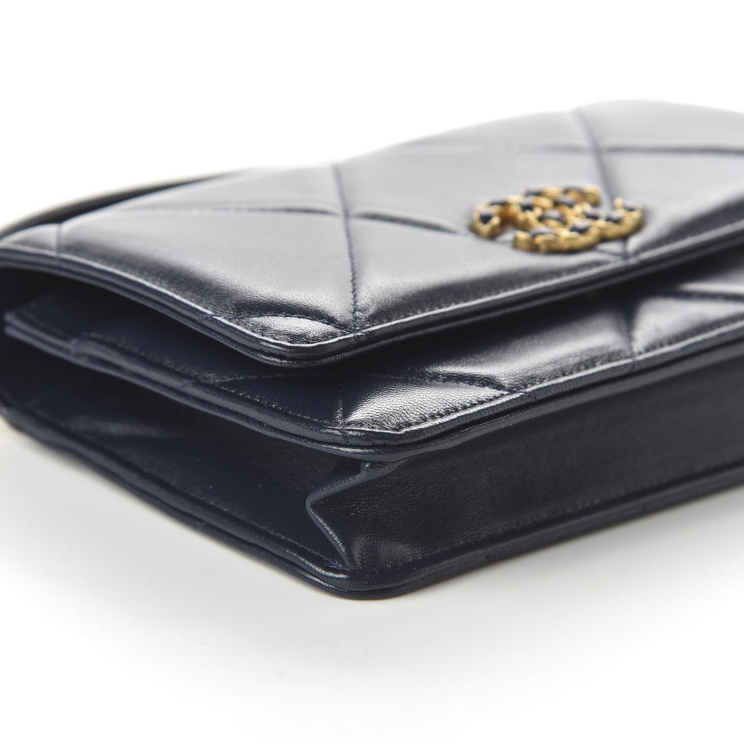 Lambskin Quilted 19 Wallet On Chain WOC Navy Blue