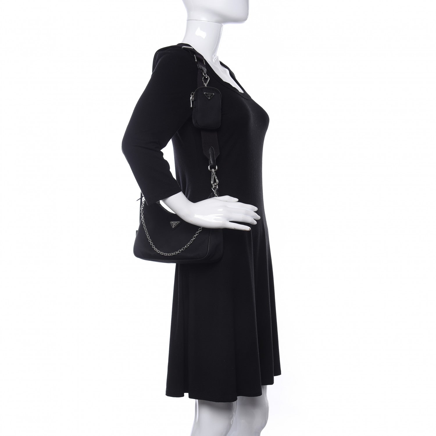 Prada Nylon Re-Edition 2005 Shoulder Bag Black 2 of 8