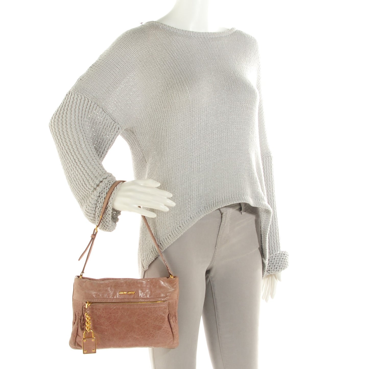 Vitello Shine Charm Pochette Mughetto