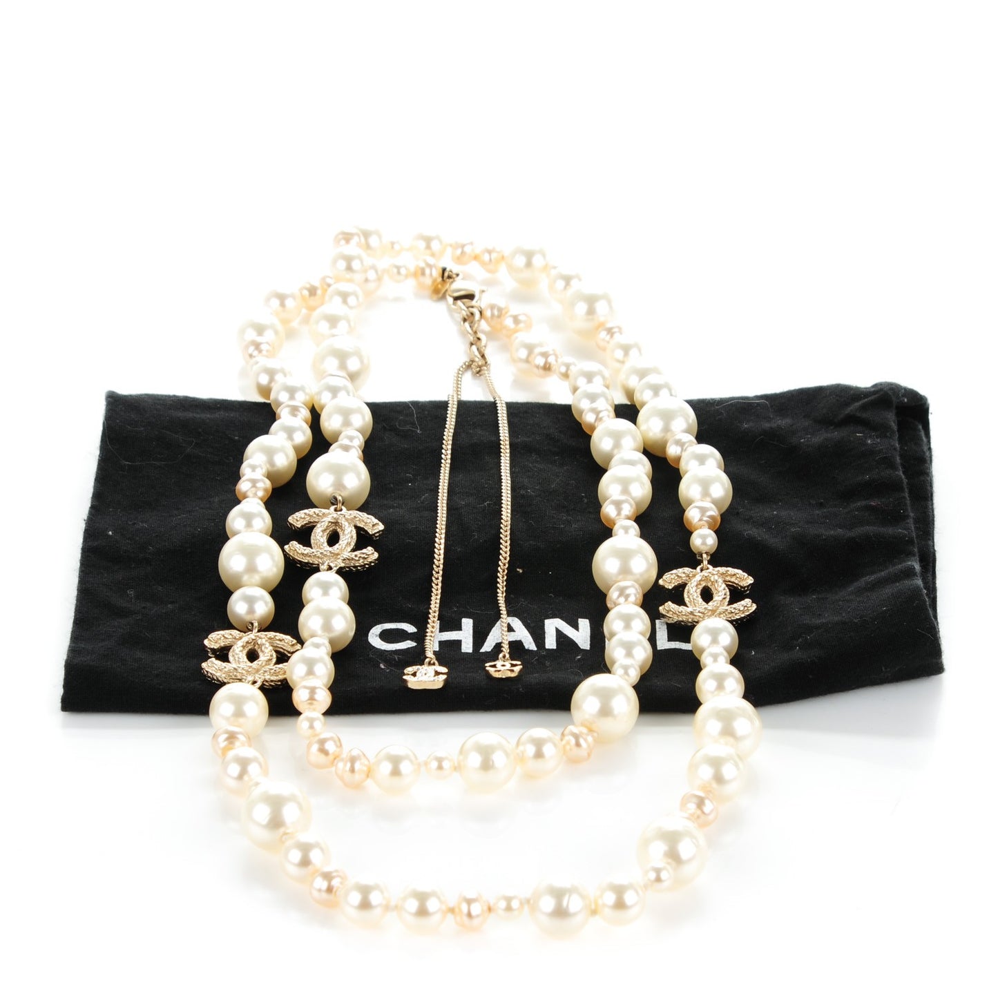 Graduated Pearl CC Long Necklace Gold