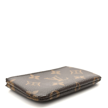 Louis Vuitton Monogram Key Pouch 4 of 7