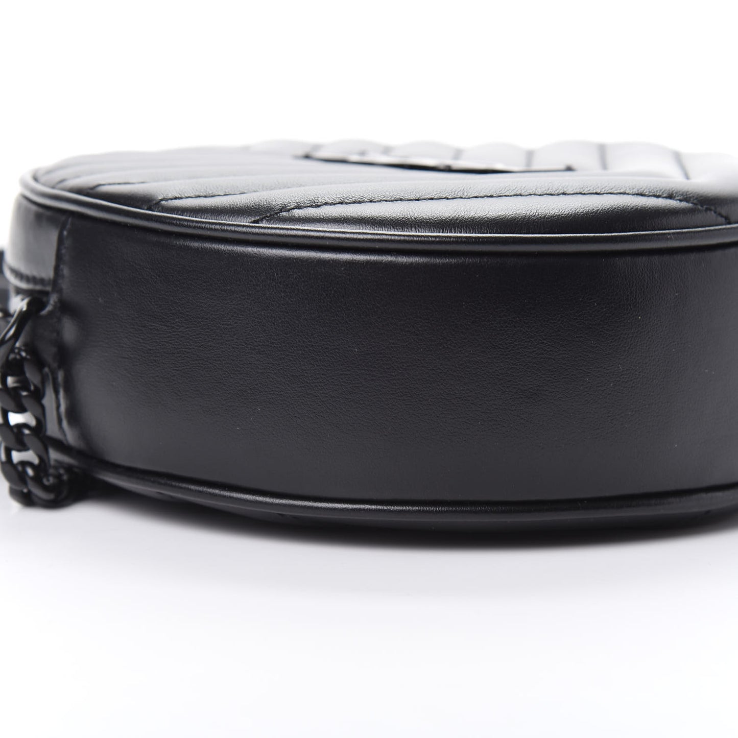 Calfskin Matelasse Chevron Round Vinyle Camera Bag Black