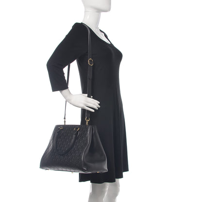 Gucci Soft Guccissima Signature Top Handle Tote Bag Black 2 of 14