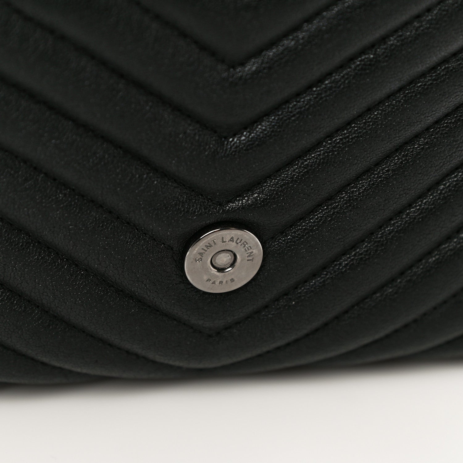 Saint Laurent Sheepskin Matelasse Chevron Monogram Medium College Bag Black 20 of 20