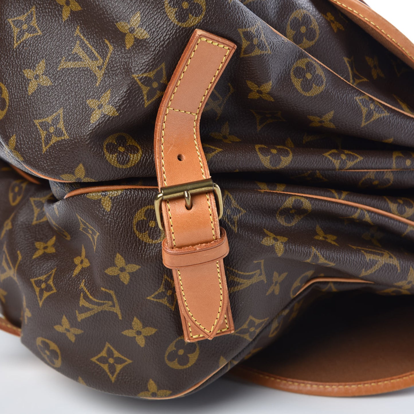 Monogram Saumur 43