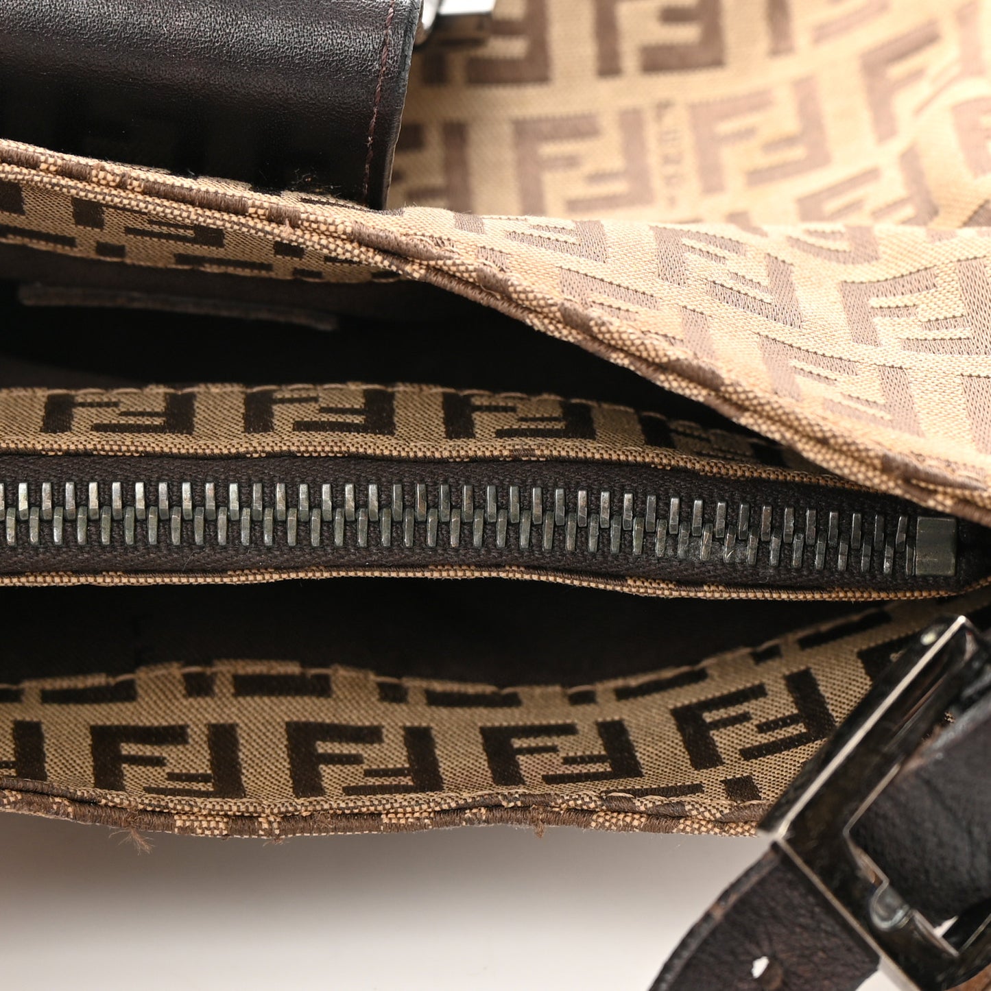 Zucchino Vitello Hobo Beige Black
