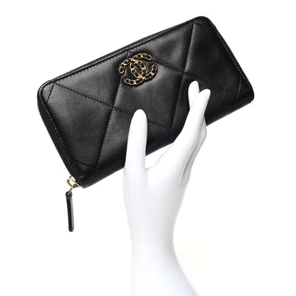 Chanel Lambskin Quilted 19 Zipped Wallet Black 2 of 13