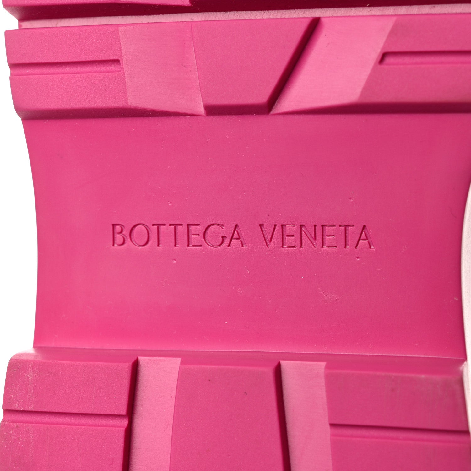 Bottega Veneta Calfskin The Tire Chelsea Boots 40 Black Hollyhock 8 of 13