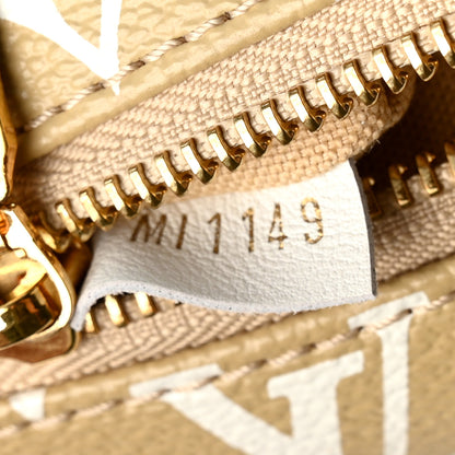 Louis Vuitton Monogram Giant Bumbag Kaki Beige 7 of 10