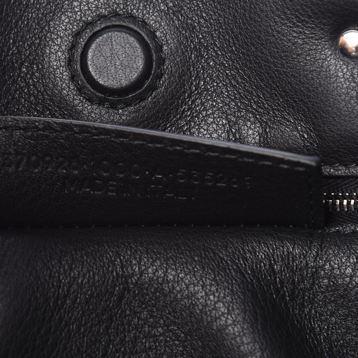 Veau Papier A6 Zip Around Tote Black