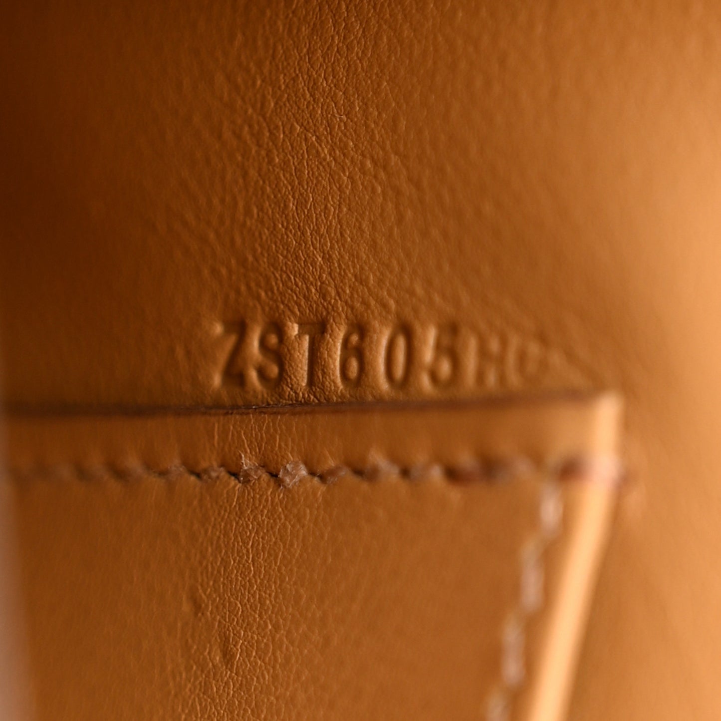 Swift Kelly Pochette Clutch Biscuit