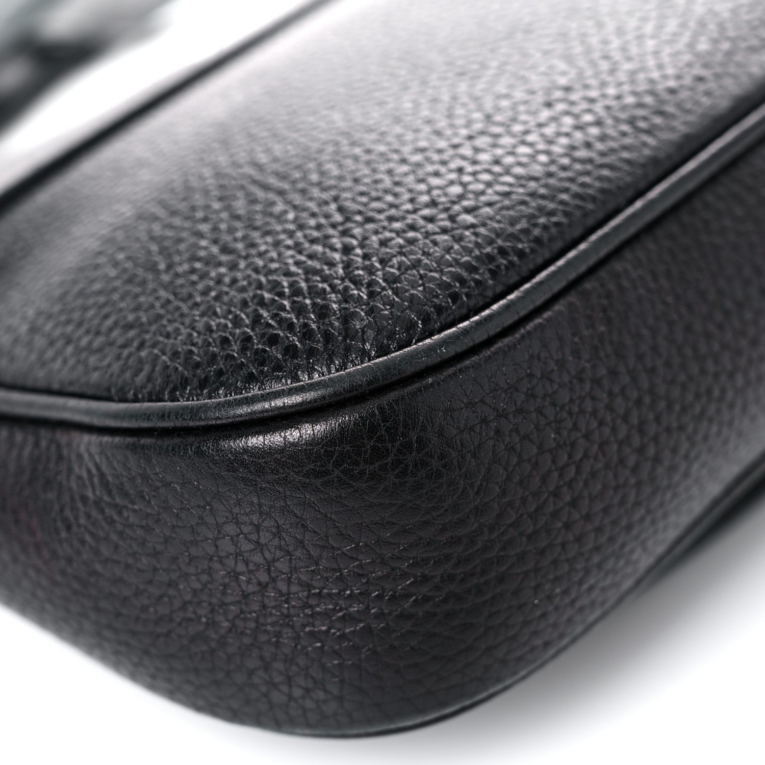 Gucci Pebbled Calfskin Medium Soho Flap Crossbody Black 11 of 23