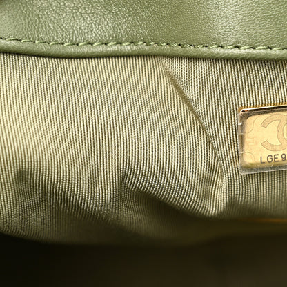 Chanel Lambskin Quilted Medium Chanel 19 Flap Green 6 of 11