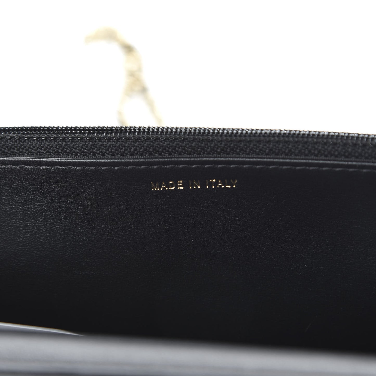 Caviar Quilted CC Filigree Wallet On Chain WOC Black