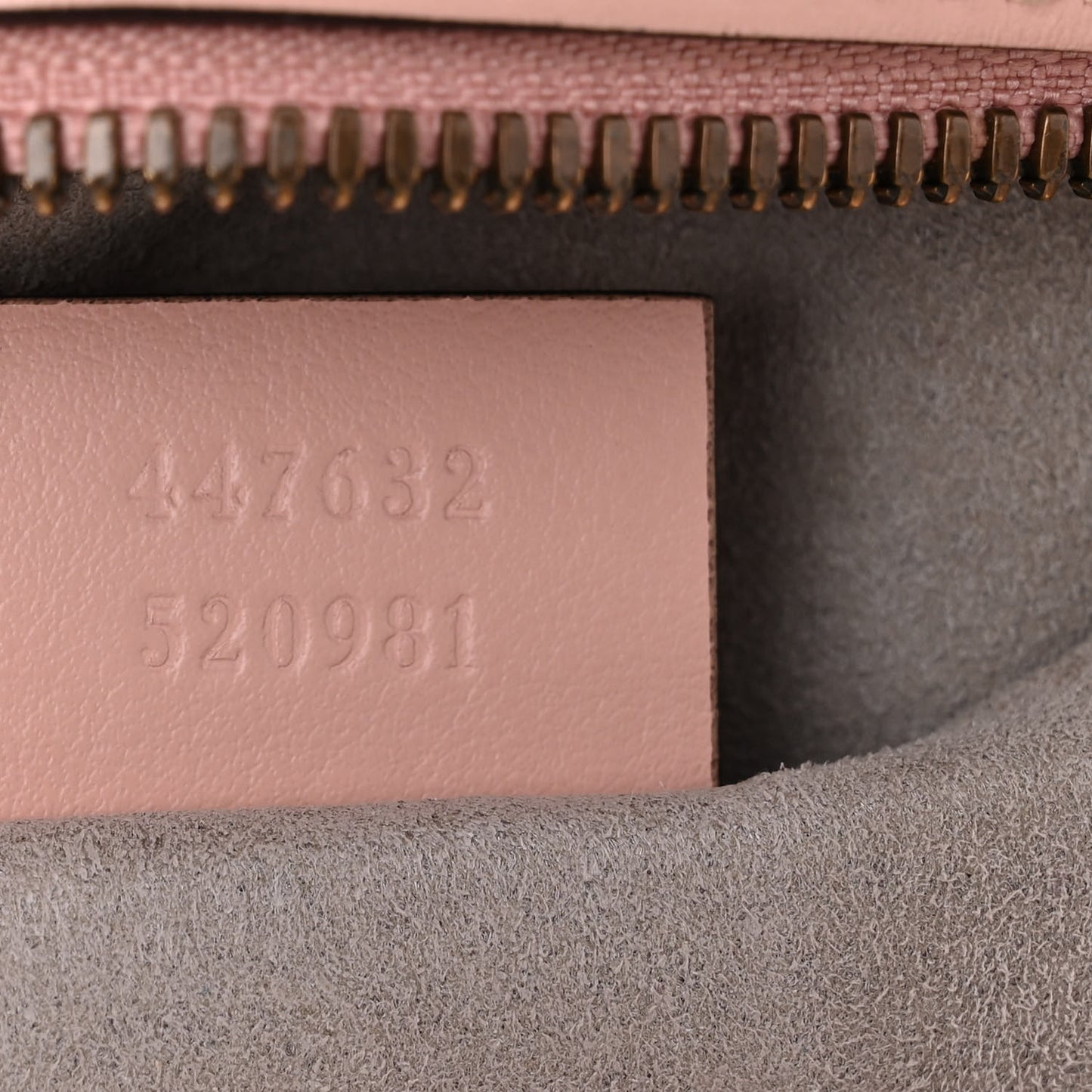 Calfskin Matelasse Small GG Marmont Chain Shoulder Bag Perfect Pink