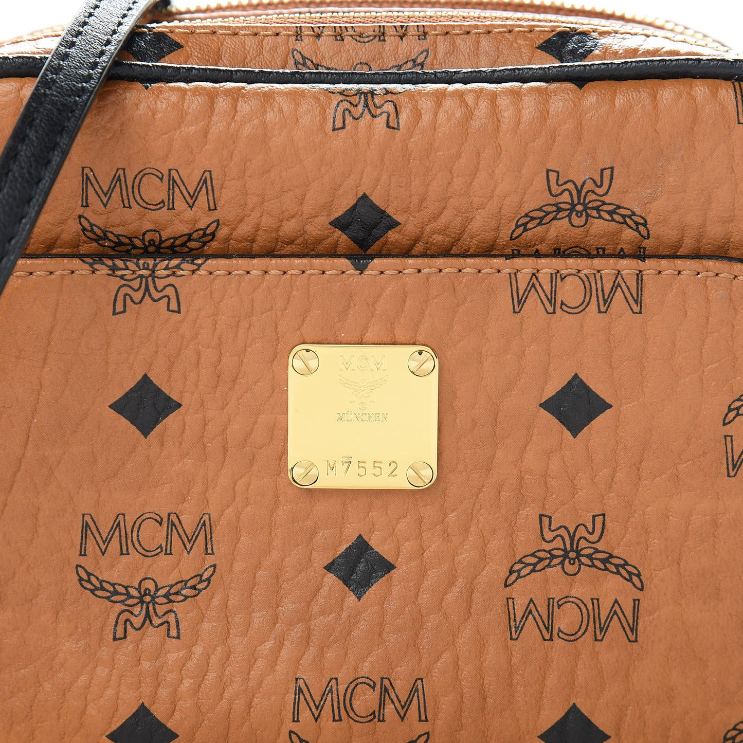 Visetos Mini Camera Crossbody Bag Cognac