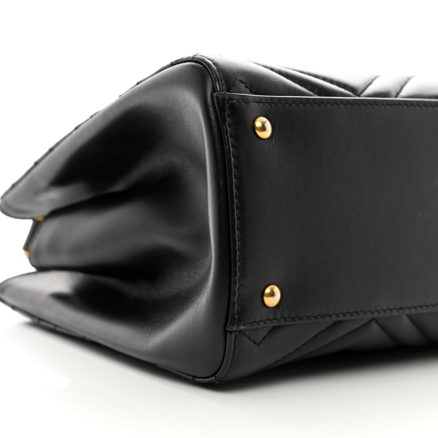 Calfskin Matelasse Small GG Marmont Tote Black