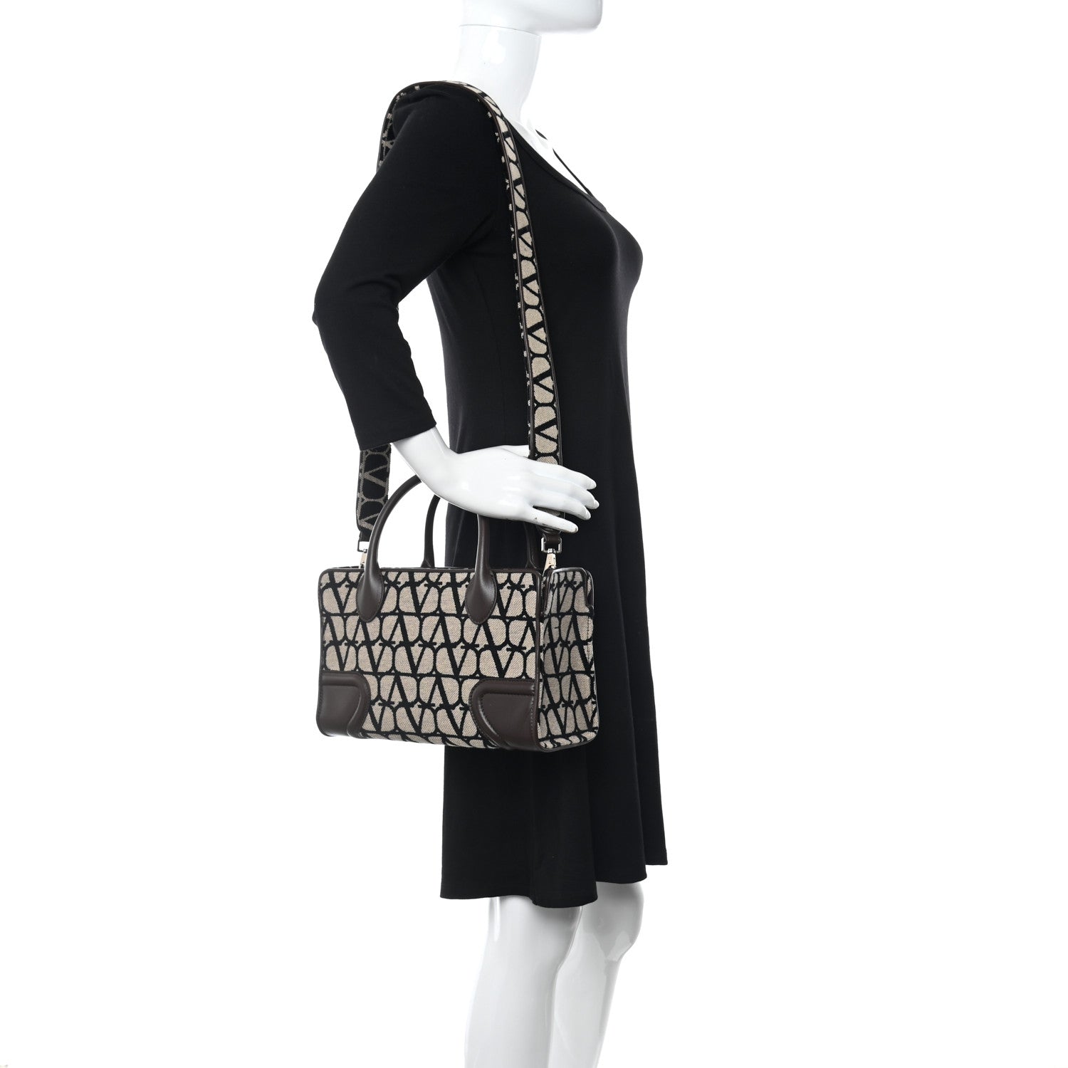 Valentino Garavani Toile Iconographe Goatskin Small Le Quatrieme Shopping Bag Naturale Black Fondant 2 of 10
