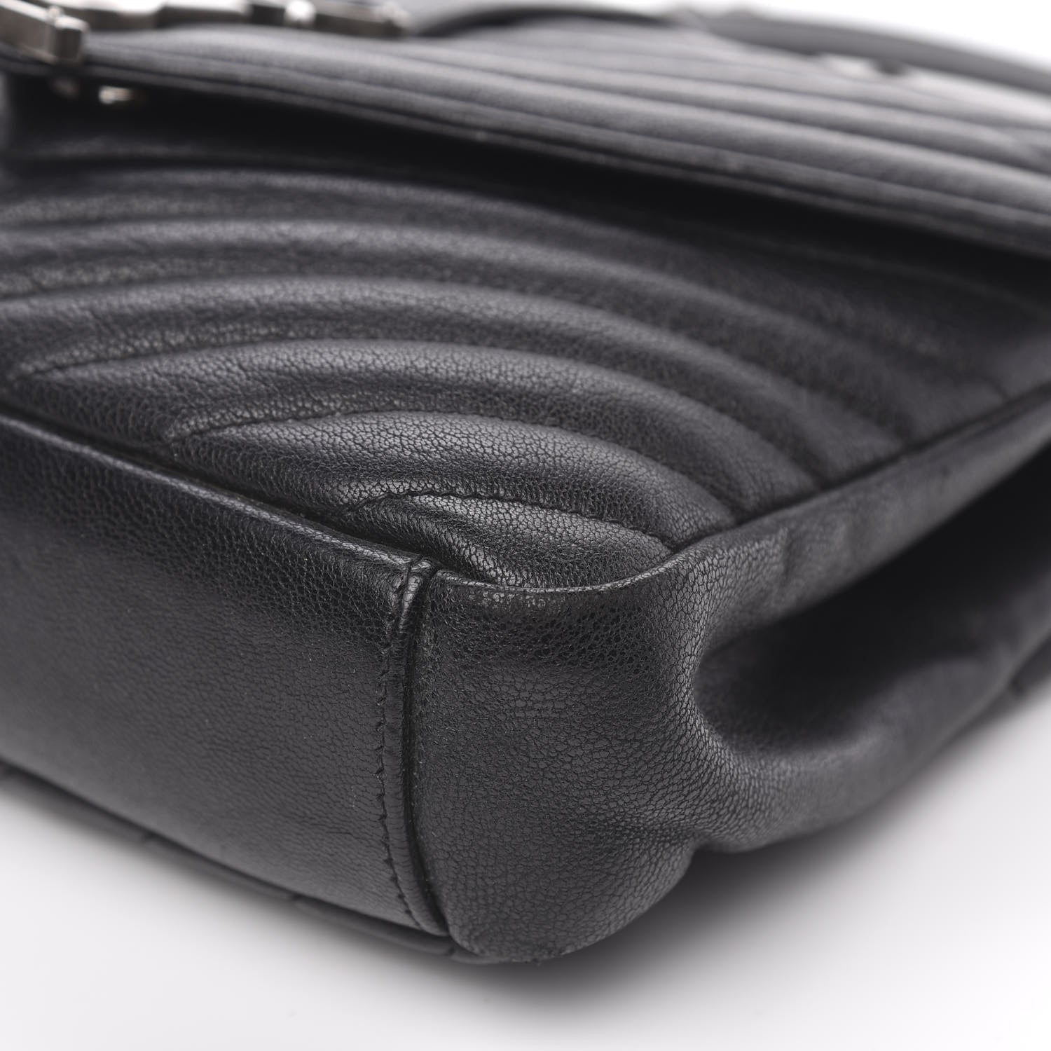 Saint Laurent Sheepskin Matelasse Chevron Monogram Medium College Bag Black 9 of 15