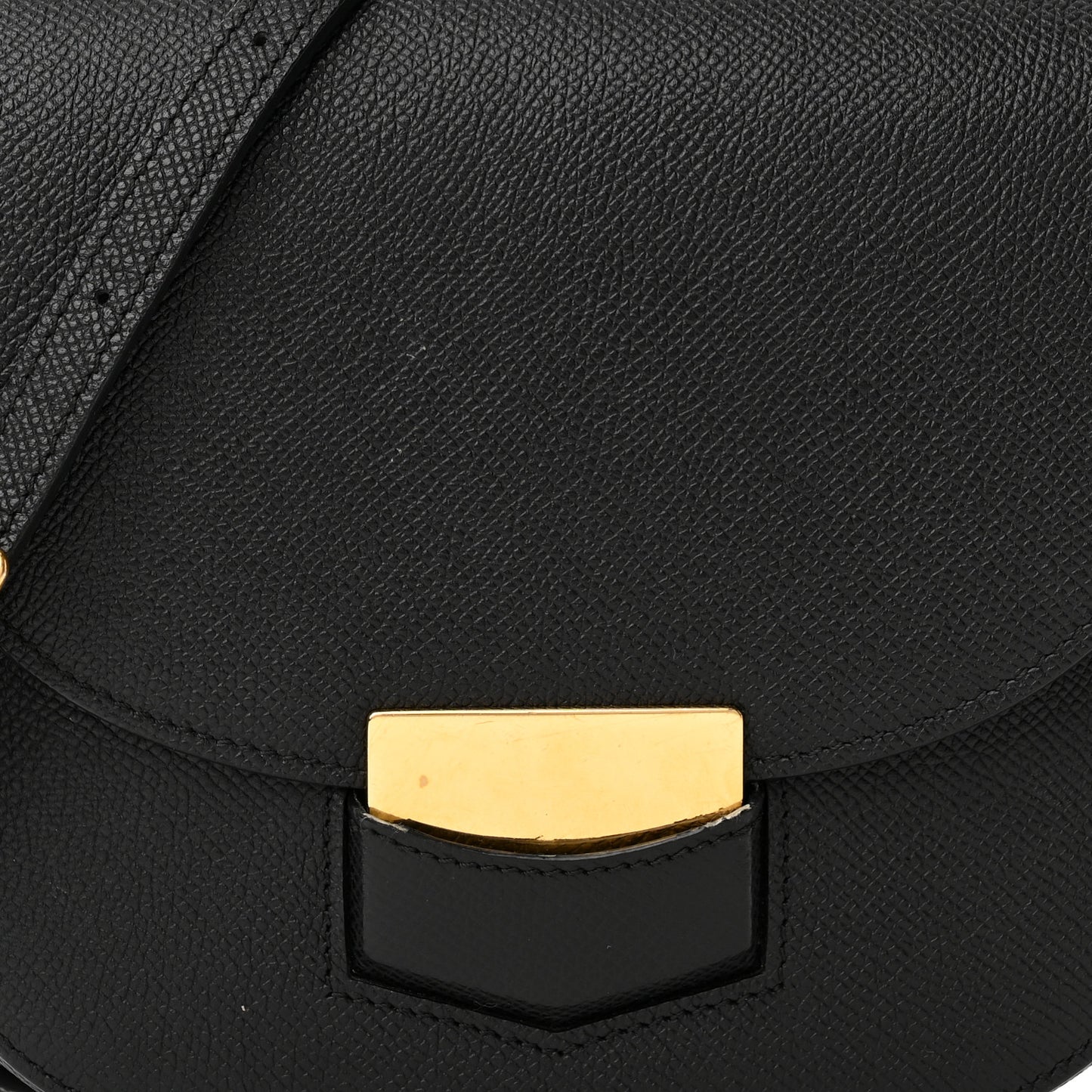 Grained Calfskin Small Trotteur Black
