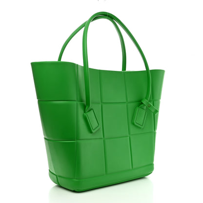 Bottega Veneta Rubber Maxi Intrecciato Medium Arco Grass 3 of 9