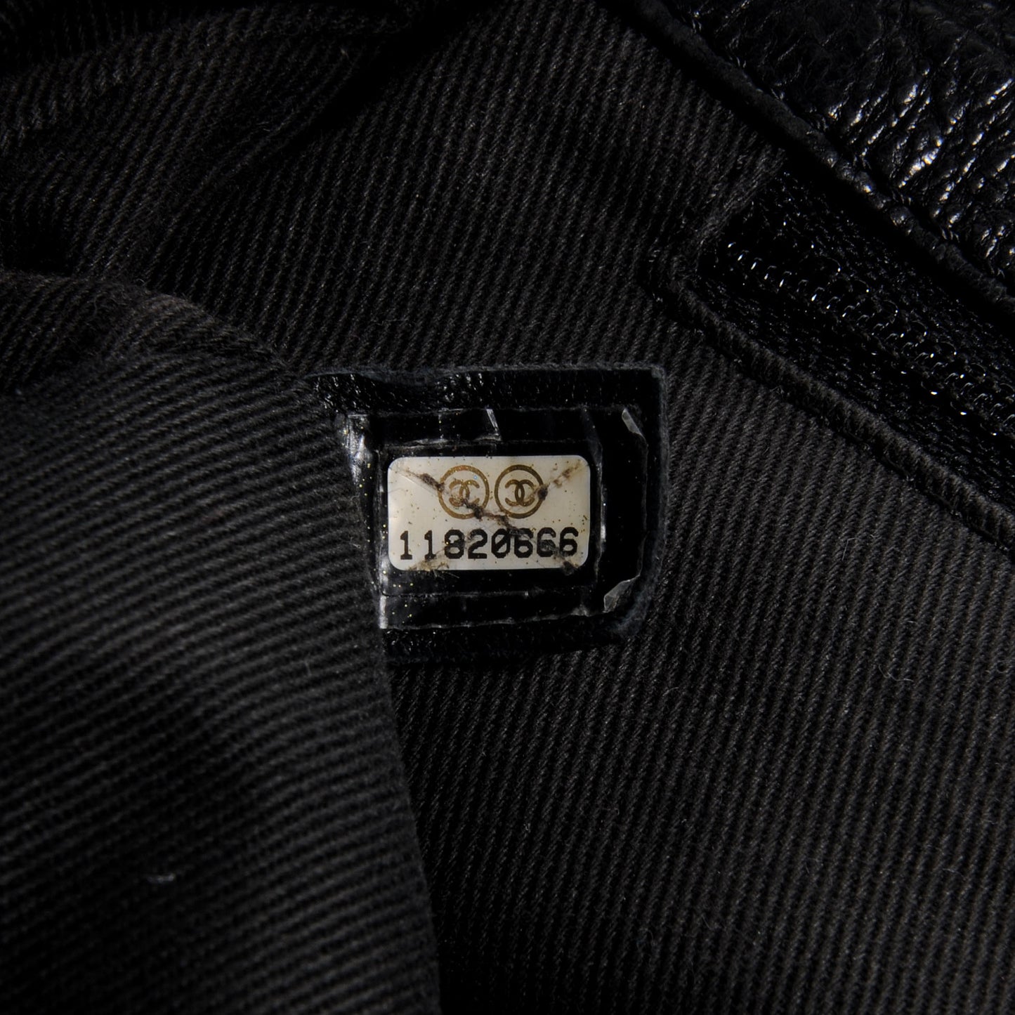 Leather Diamond Stitch Flap Black