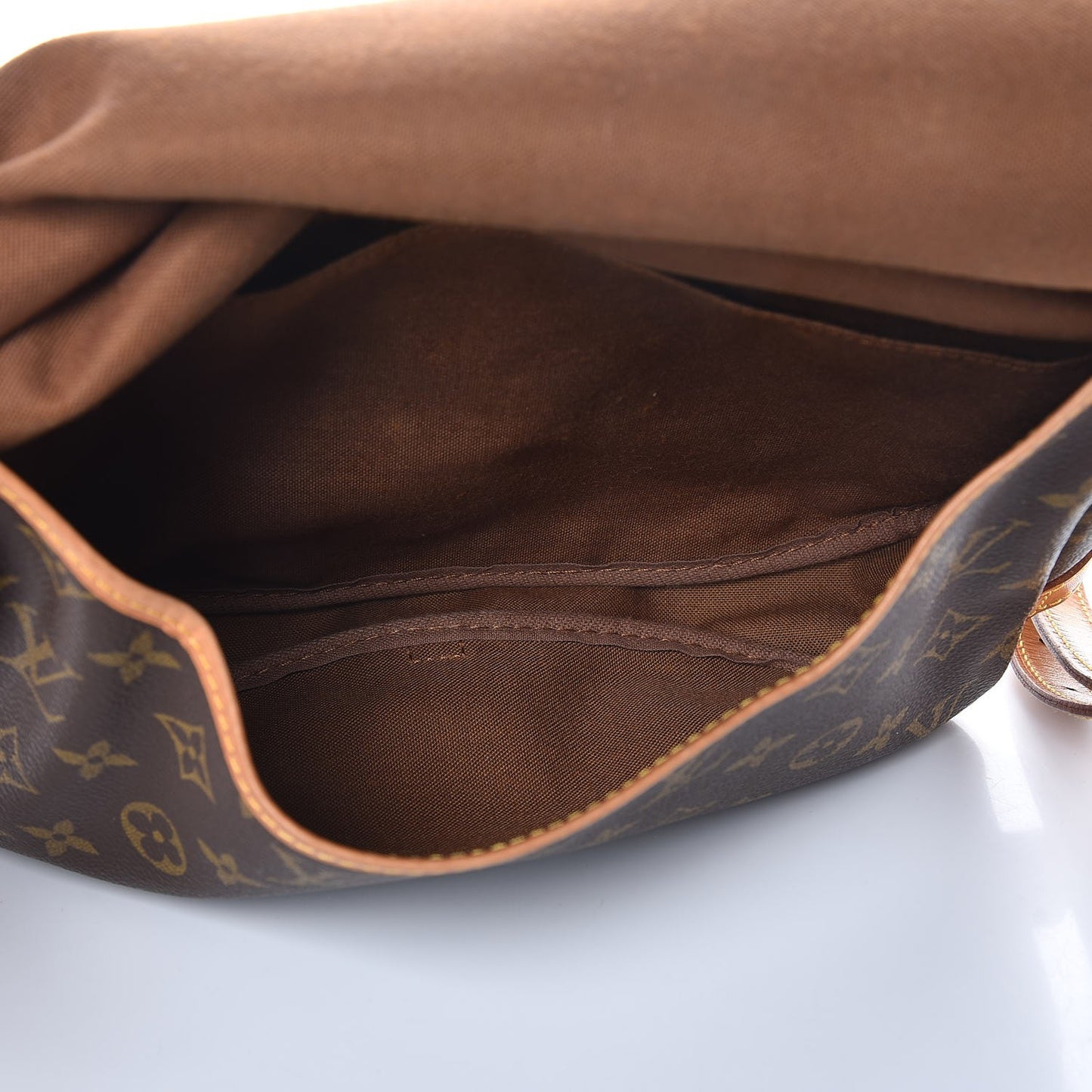 Monogram Saumur 30