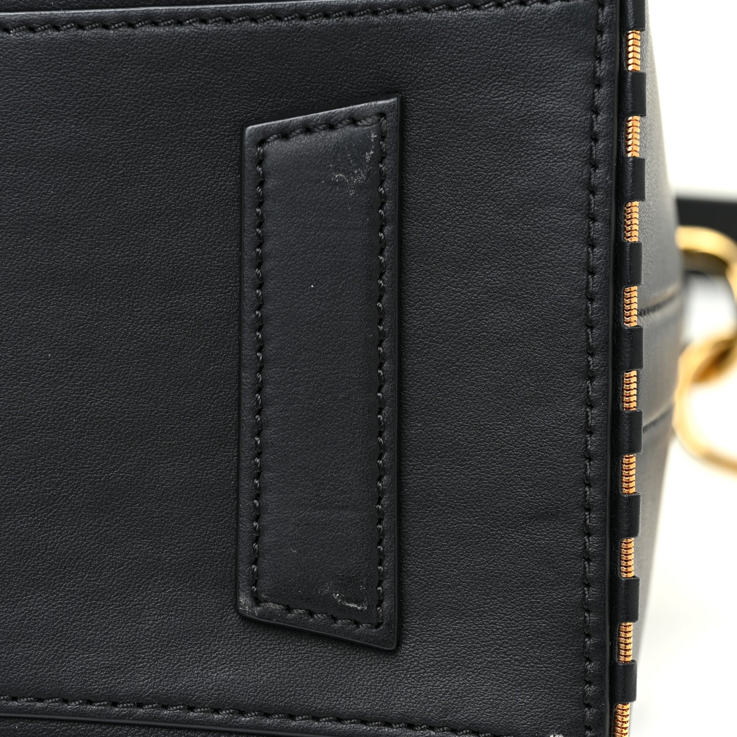 Sugar Goatskin Small Chain Piping Antigona Black