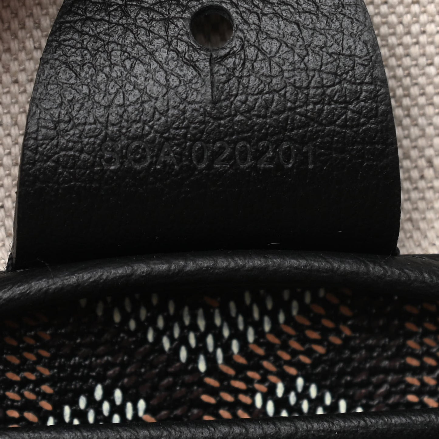 Goyardine Artois PM Black