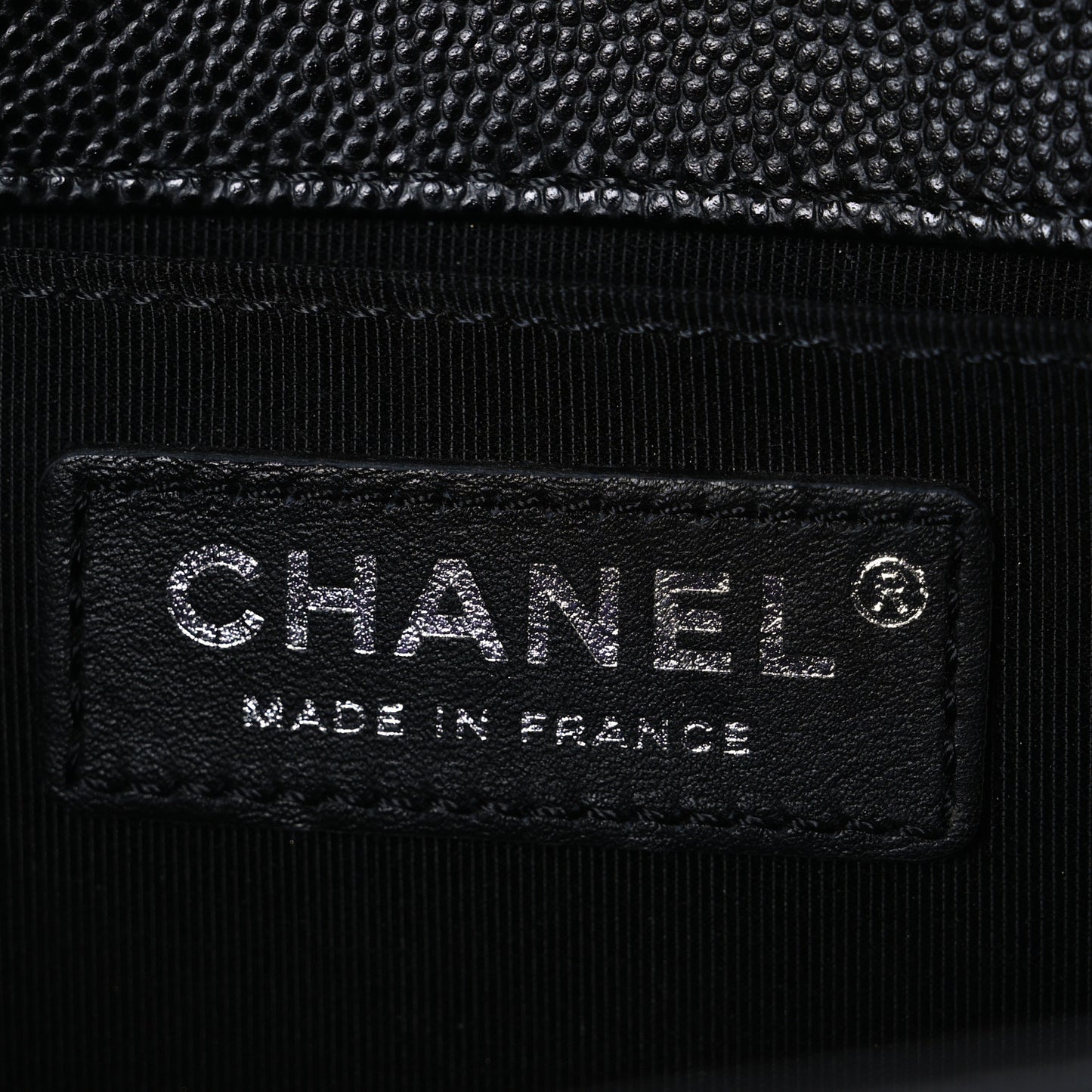 Caviar Quilted Medium Boy Flap Black