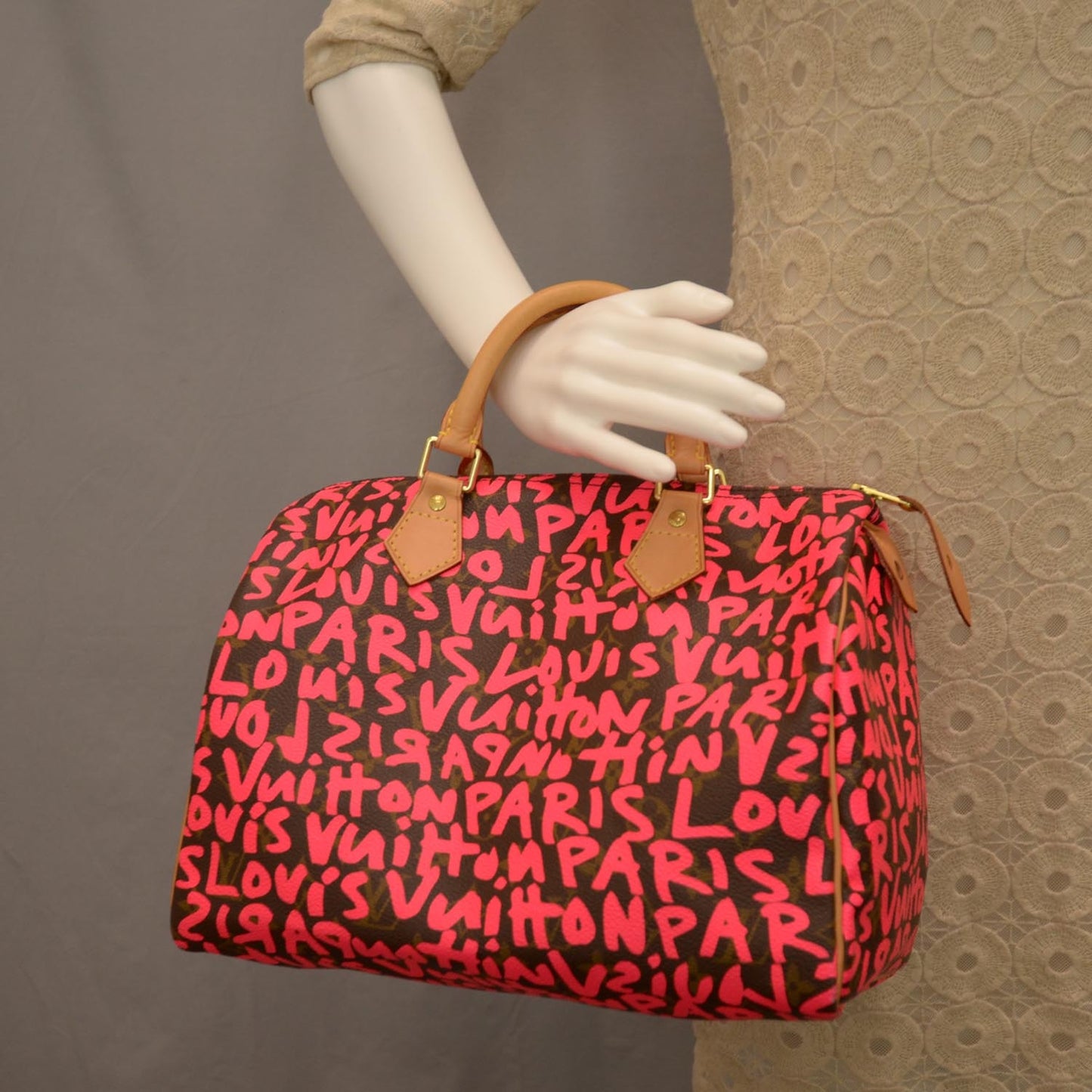 Monogram Graffiti Speedy 30 Fuchsia