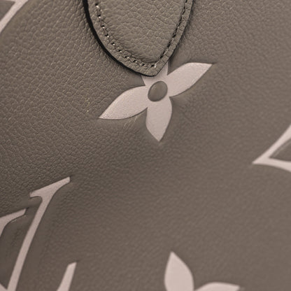 Louis Vuitton Empreinte Monogram Giant Onthego MM Tourterelle Creme 11 of 11