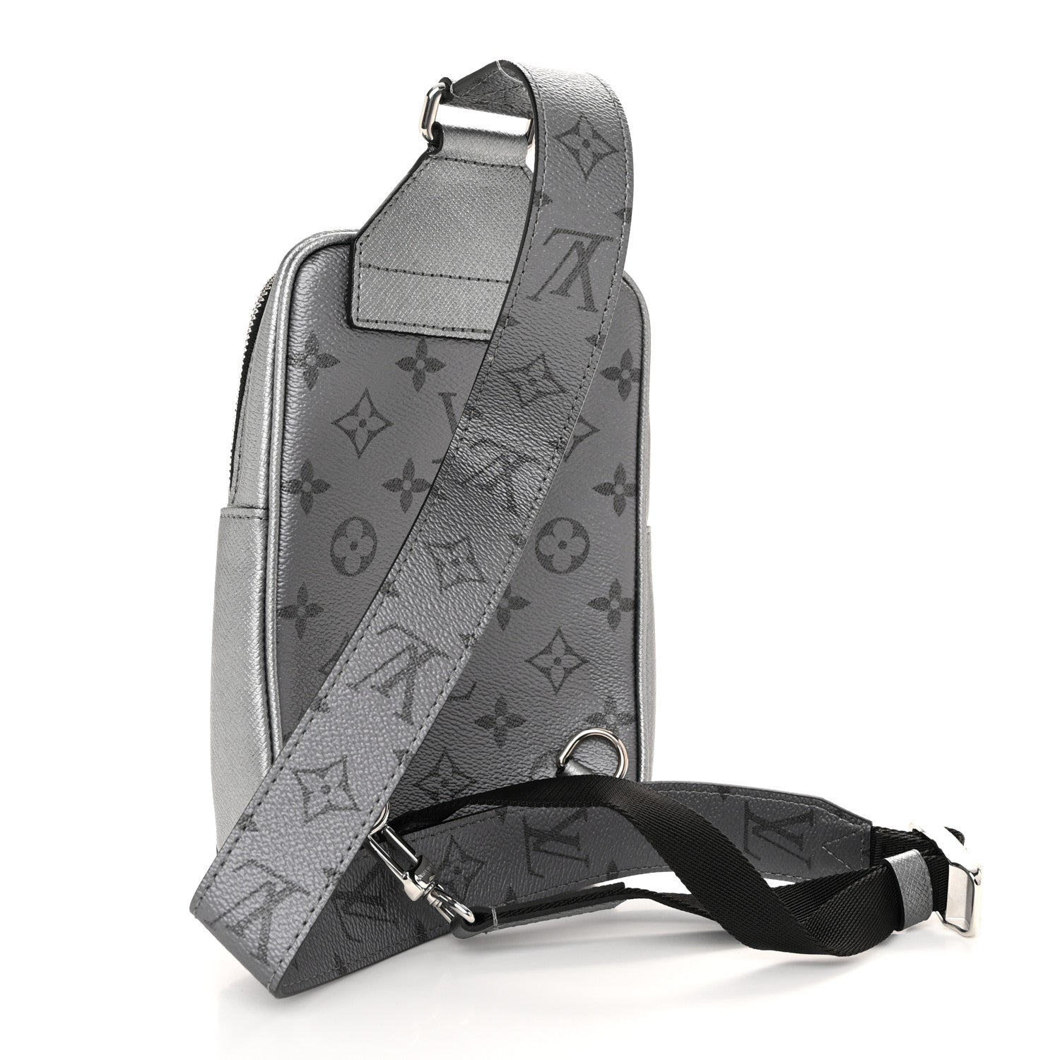 Louis Vuitton Taigarama Outdoor Slingbag Gunmetal Silver 1555440