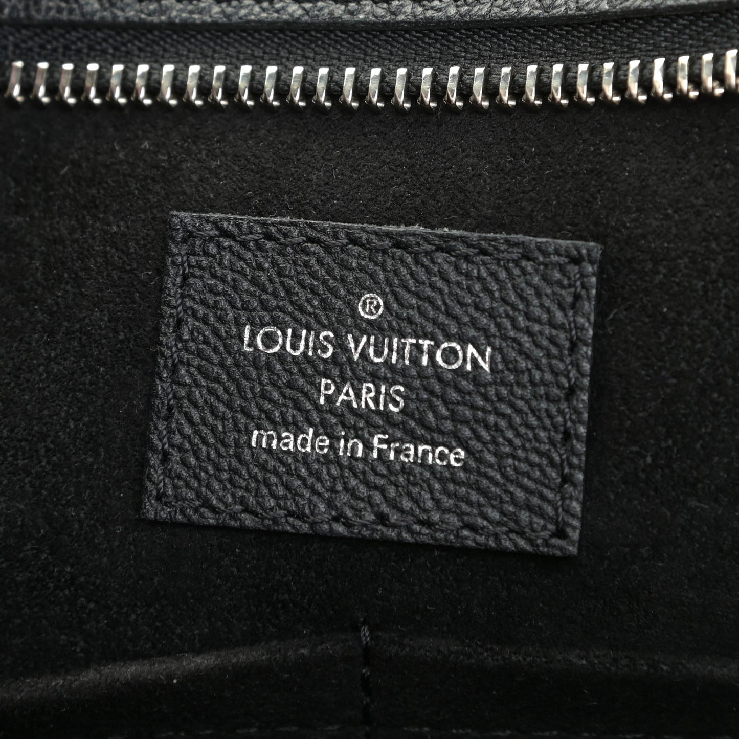 Monogram Cuir Plume Very Zipped Tote Black